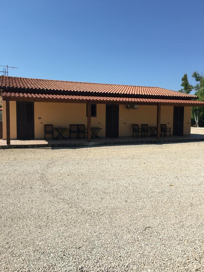 Agriturismo Sechi Campanedda Exterior photo